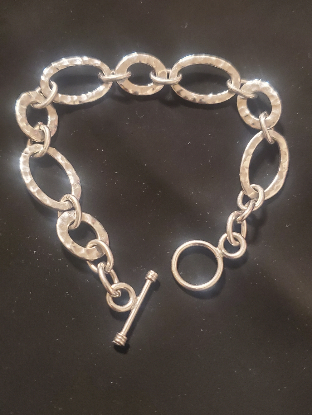 Textured Hammered Link Toggle Bracelet - Silver